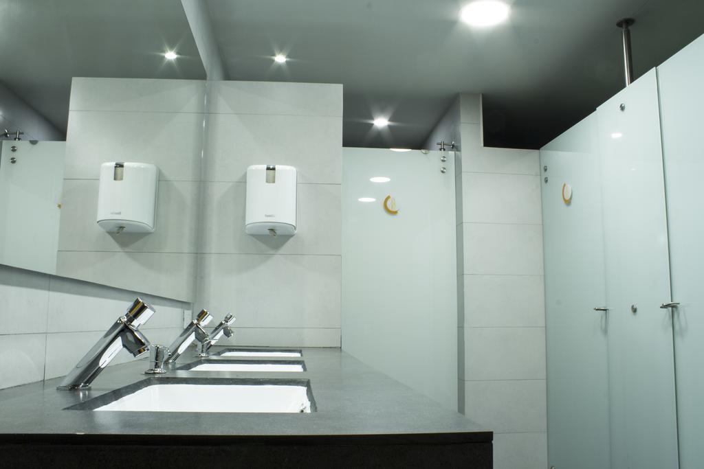 12:12 Hostels Bogota Bagian luar foto